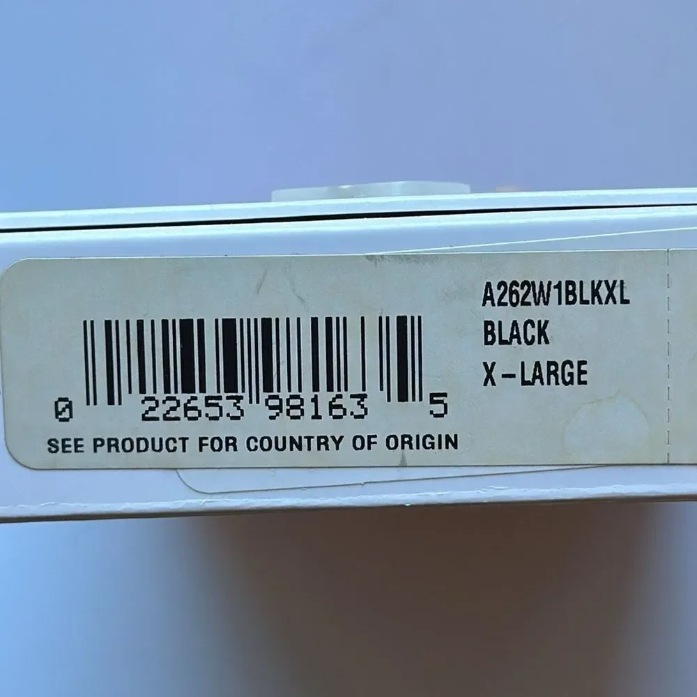 New‎ in box Sensations by Isotoner black fleece lined X-large gloves